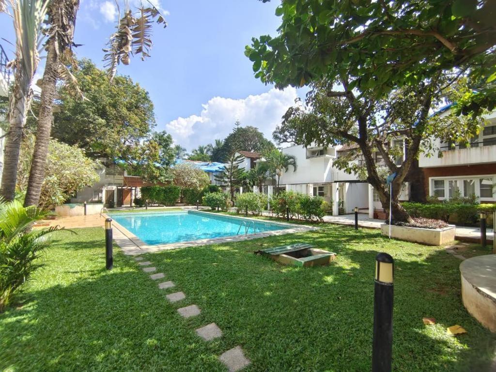 Villa M - Solitude 2 Candolim Goa 3Bhk, Pool Facing, Near Beach, Free Breakfast, Free Wifi And Prime Location Екстериор снимка
