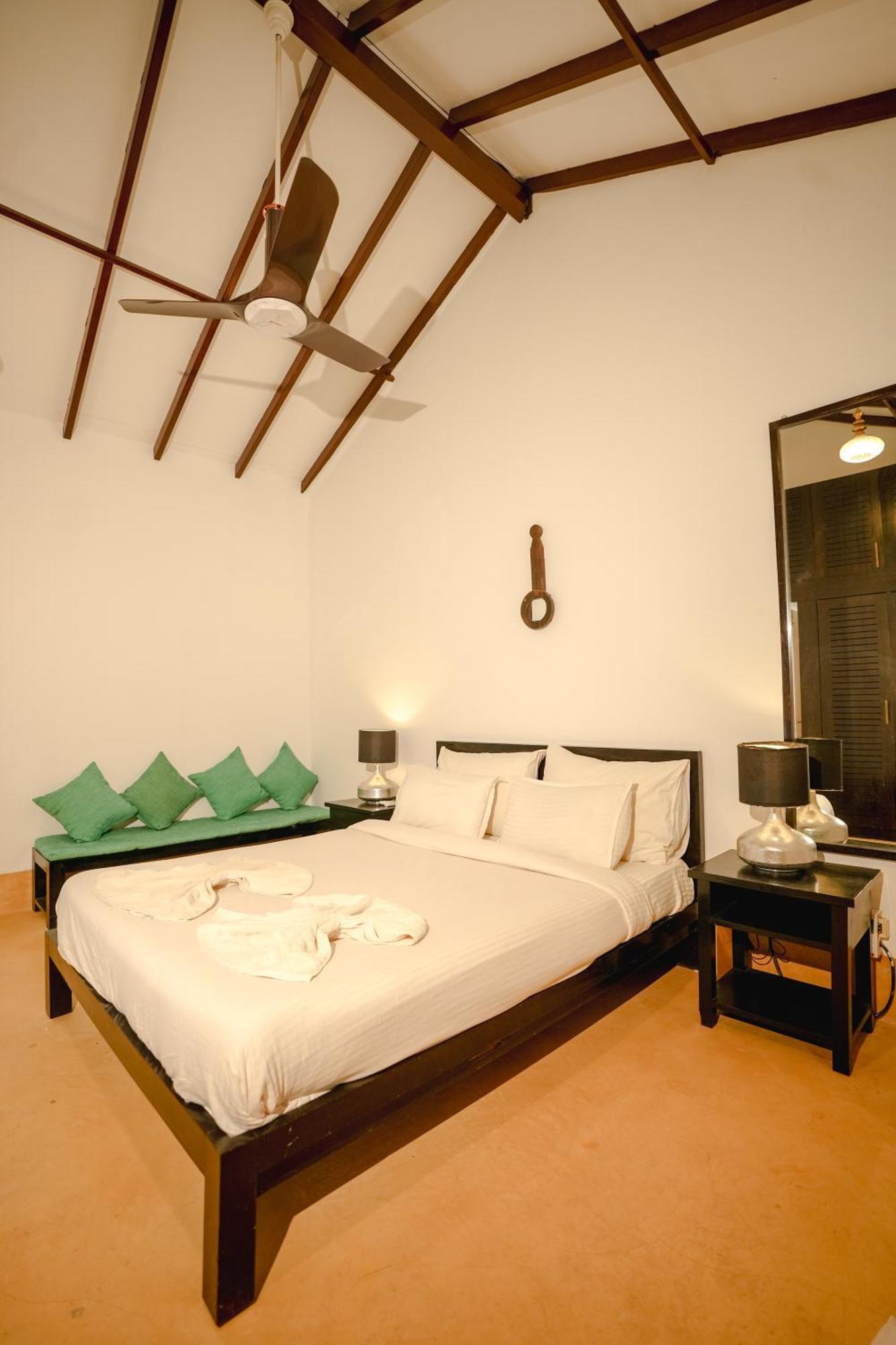 Villa M - Solitude 2 Candolim Goa 3Bhk, Pool Facing, Near Beach, Free Breakfast, Free Wifi And Prime Location Екстериор снимка