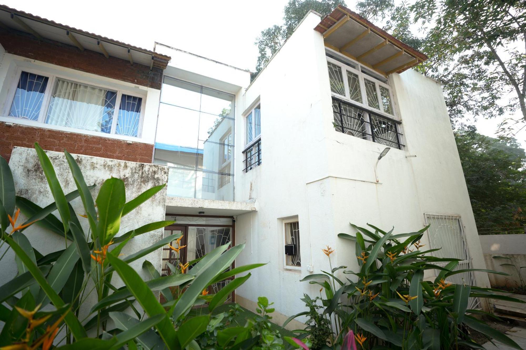 Villa M - Solitude 2 Candolim Goa 3Bhk, Pool Facing, Near Beach, Free Breakfast, Free Wifi And Prime Location Екстериор снимка
