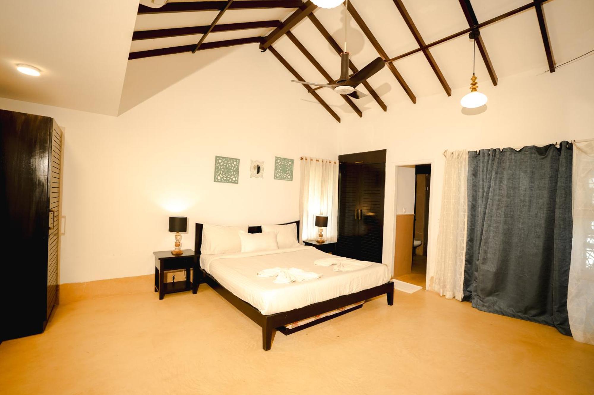 Villa M - Solitude 2 Candolim Goa 3Bhk, Pool Facing, Near Beach, Free Breakfast, Free Wifi And Prime Location Екстериор снимка