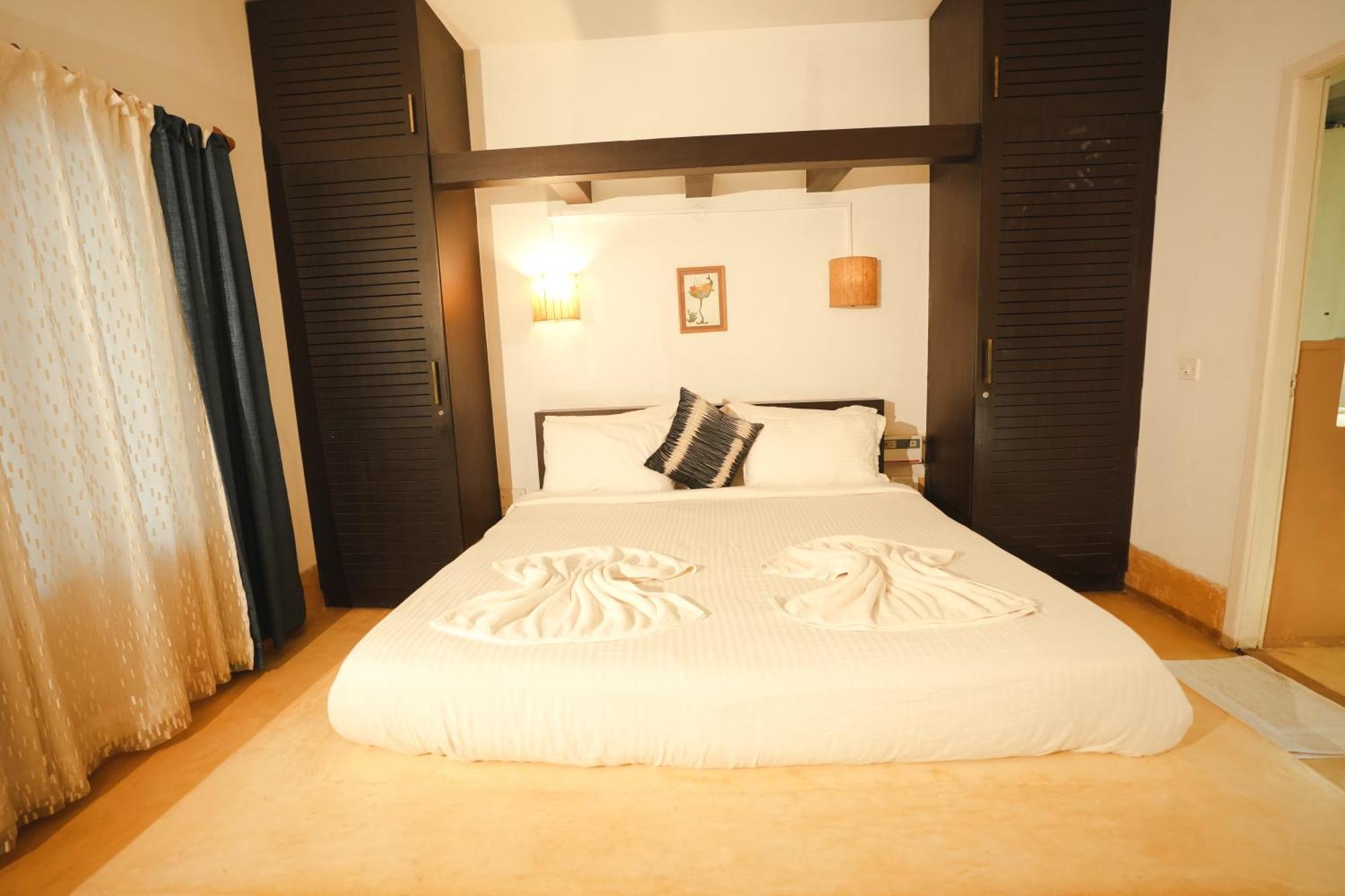 Villa M - Solitude 2 Candolim Goa 3Bhk, Pool Facing, Near Beach, Free Breakfast, Free Wifi And Prime Location Екстериор снимка