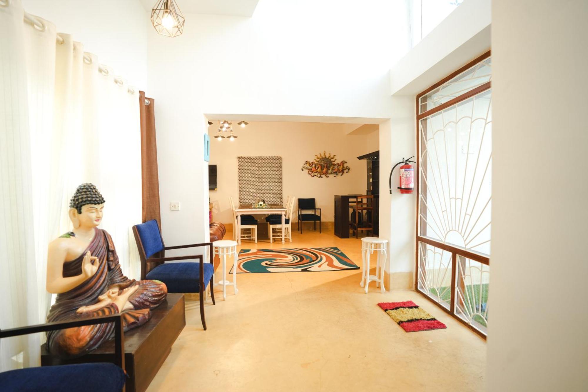 Villa M - Solitude 2 Candolim Goa 3Bhk, Pool Facing, Near Beach, Free Breakfast, Free Wifi And Prime Location Екстериор снимка