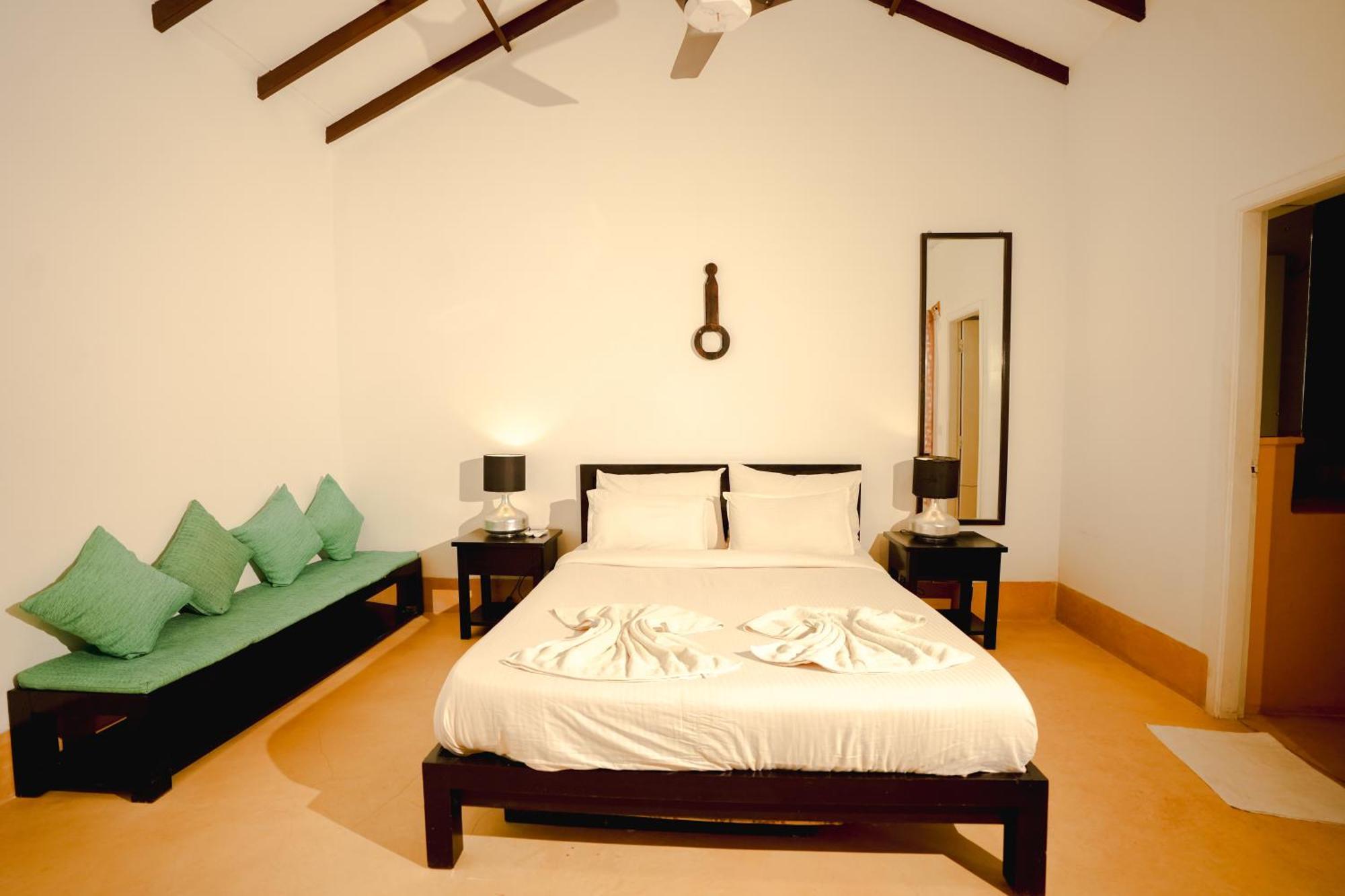 Villa M - Solitude 2 Candolim Goa 3Bhk, Pool Facing, Near Beach, Free Breakfast, Free Wifi And Prime Location Екстериор снимка